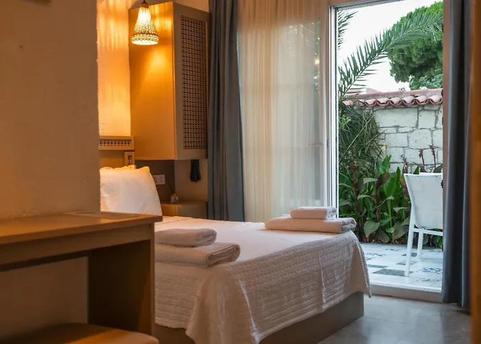 Solis Hotel *